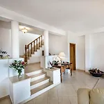 Villa Toriba *